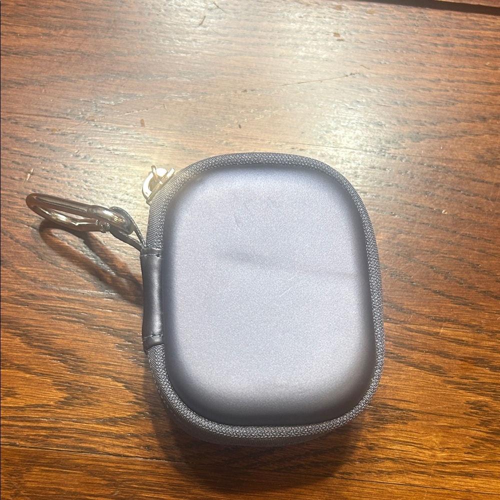 CaseSack Compact Hard Shell Gray/Blue Earbud Case with Clip